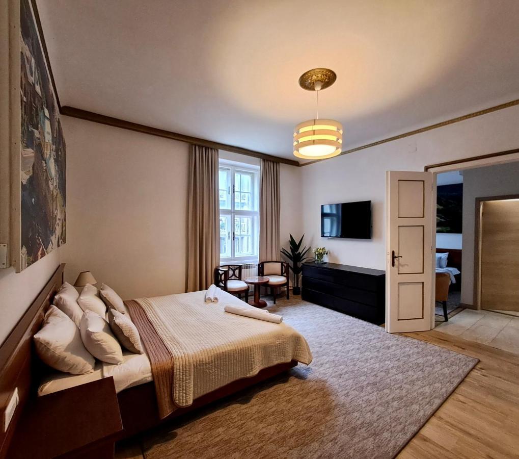 Witrina Apartments ซาเกร็บ ภายนอก รูปภาพ
