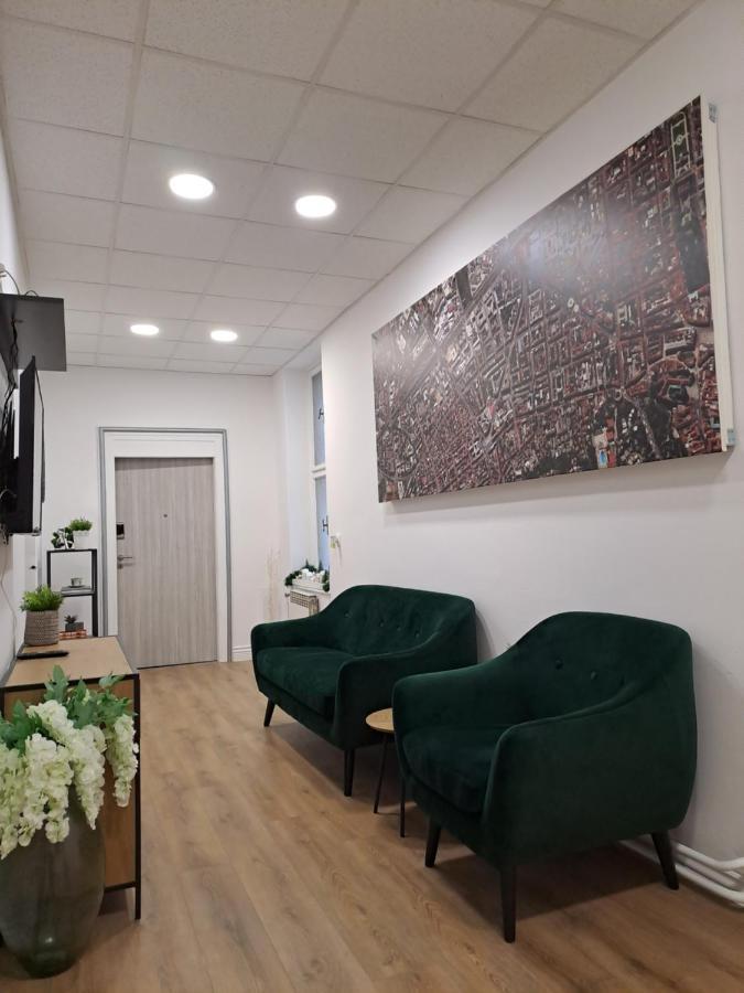 Witrina Apartments ซาเกร็บ ภายนอก รูปภาพ