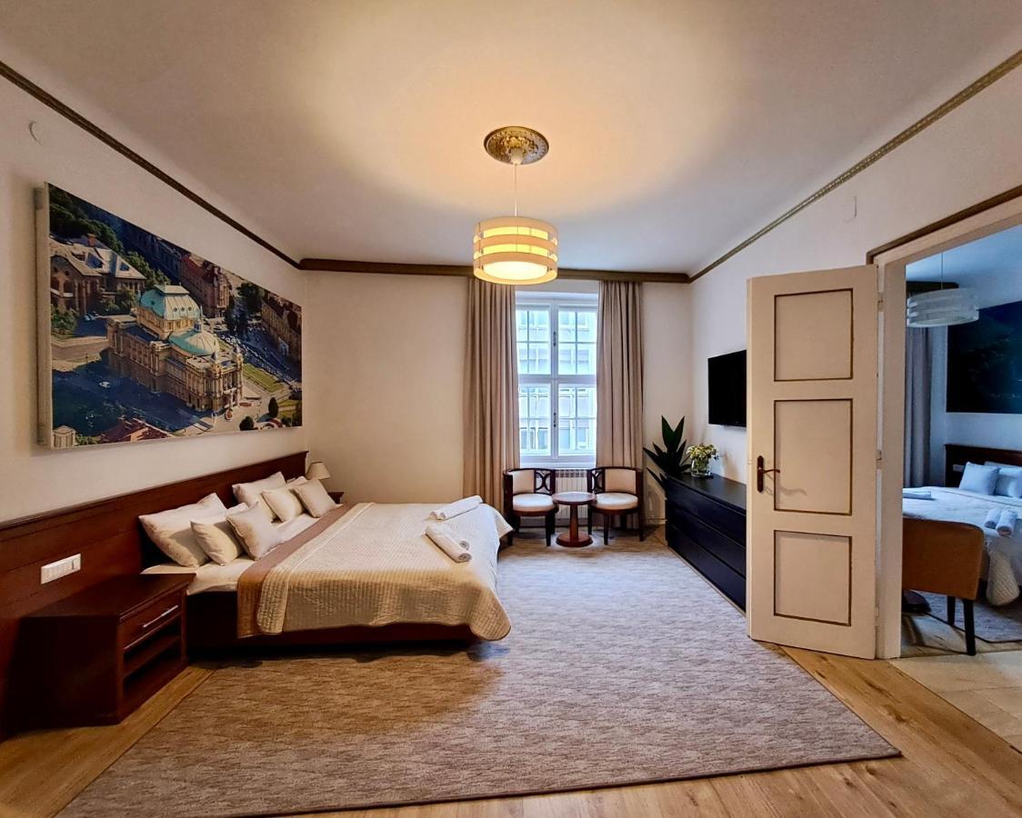 Witrina Apartments ซาเกร็บ ภายนอก รูปภาพ